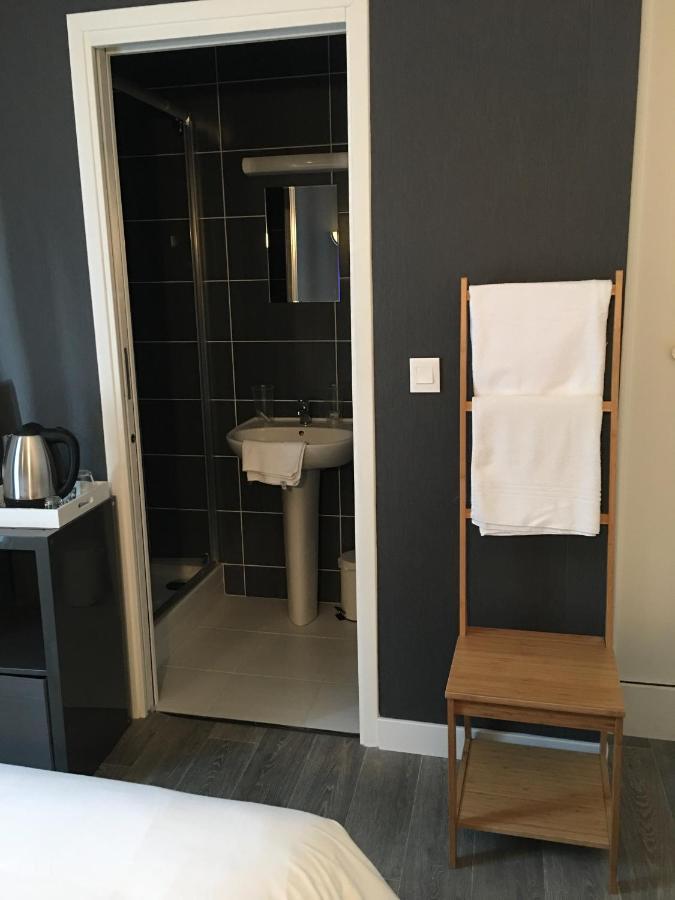 Le Grillon Hotell Pontorson Eksteriør bilde